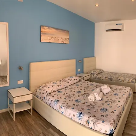 Bed and Breakfast Borgo Marino